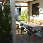 Karin Humer * 巴德伊舍