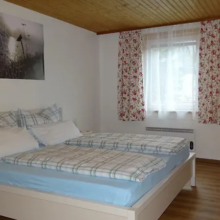 Karin Humer Lägenhet *