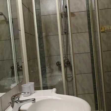 페린보눙 카린 후머 바드이스흘